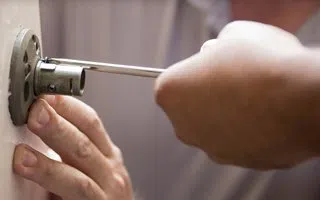 Super Locksmith Service Brookhaven, PA 610-589-3070 - locksmith-service